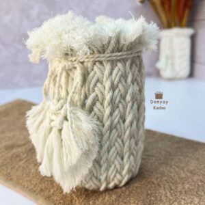 گلدان شیشه‌ای مکرومه