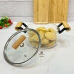 قابلمه پیرکس دسته چوبی - تصویر 4